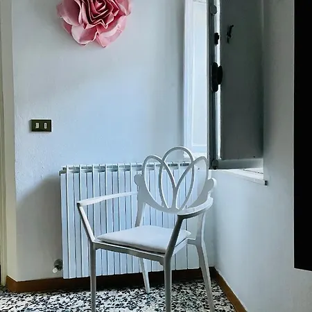 Elisa Tender House * Lucca